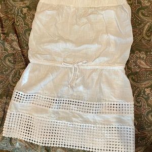 Vineyard Vines size L, white summer dress, swim suite cover/ top.